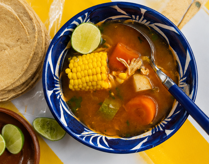 1/2 Caldo de pollo